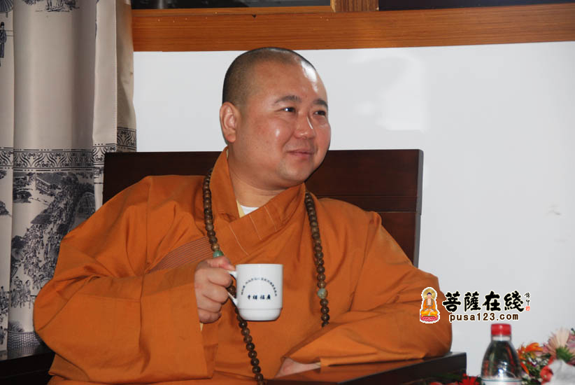 觉醒大和尚(图片来源:菩萨在线 摄影:妙娴)