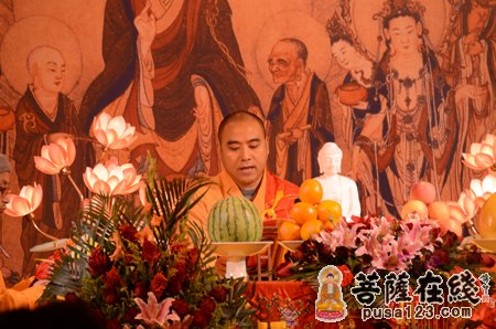 上海静安寺2012年皈依仪式隆重举行