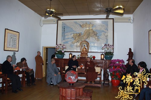 南普陀寺-十届全国政协副主席张怀西一行参访南普陀寺