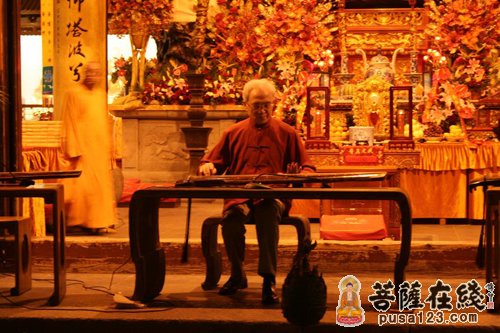 音乐会-梵音无尽 灯灯相续—上海龙华古寺举行佛历二五五六年佛诞音乐会
