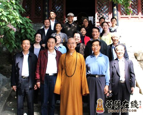 佛教-中国纪检监察学院副院长一行参访北京龙泉寺