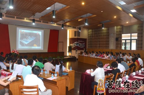 摄影-2012觉群慈爱进修班云南教师培训班结业典礼