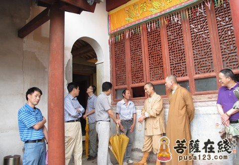 普陀山-普陀山佛协一行赴山中七座寺庵开展消防安全检查和财务指导工作