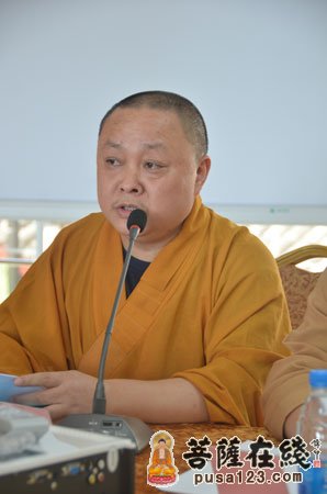 法融法师(图片来源:菩萨在线 摄影:心毅)