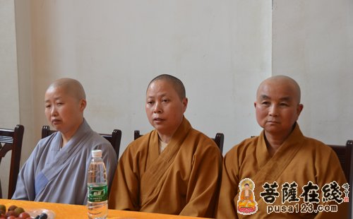 崇明-上海市全市尼众道场主要负责人联谊会议在上海崇明观音庵举行