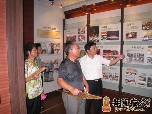 佛教-南通市人民政府李炎等领导到狼山圣严法师纪念馆调研