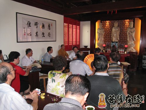 佛教-南通市人民政府李炎等领导到狼山圣严法师纪念馆调研