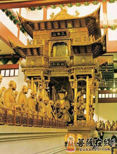 灵隐寺-乌龙事件：杭州灵隐寺称在日被盗佛像为缩小版