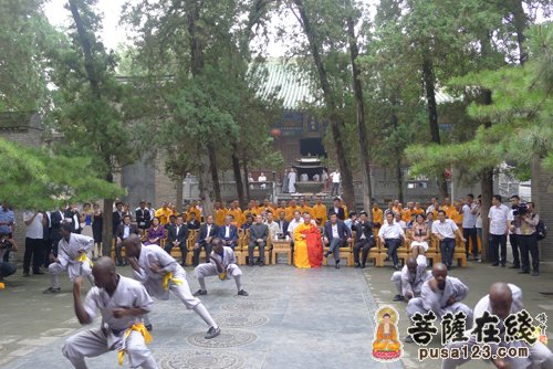 佛教-柬埔寨国王诺罗敦西哈莫尼一行参访禅宗祖庭少林寺