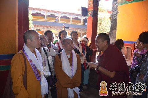 摄影-上海玉佛禅寺“慈爱·吉祥之旅”一行参拜甘丹寺、布达拉宫、大昭寺
