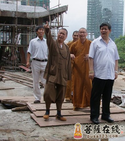 王健-中国佛教协会秘书长王健一行到福建厦门鸿山寺视察