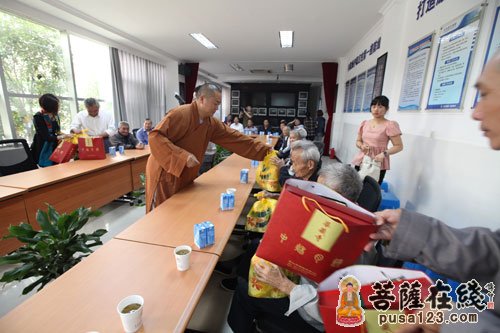 佛教-昆山佛教协会开展“宗教慈善周”活动