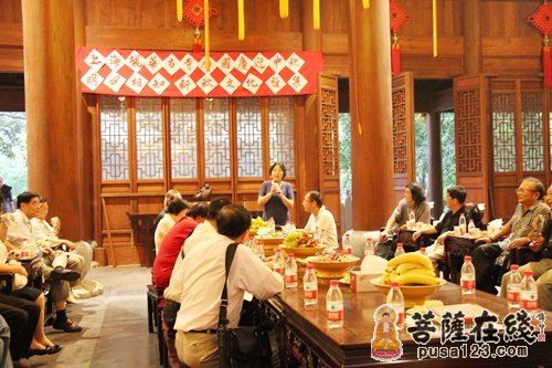 佛教-上海龙华古寺关于“佛教慈善周”工作汇报