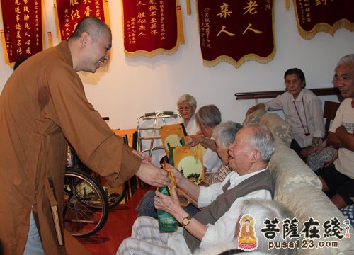 佛教-上海龙华古寺关于“佛教慈善周”工作汇报