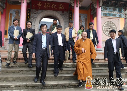 时政-中央国家机关青年联合会委员调研湖北黄石市