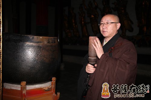2012宝华山隆昌寺三坛大戒法会 松纯大和尚莲驾宝华山