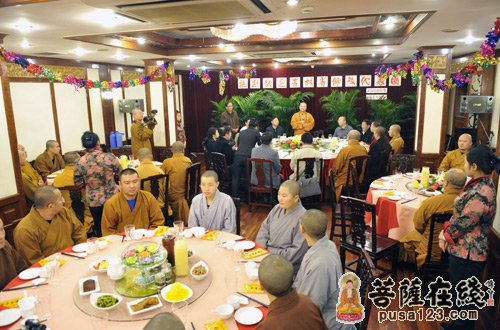 吉林省佛教代表团前往上海玉佛禅寺参观交流