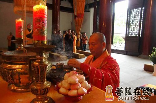 宁波-宁波天童禅寺方丈诚信大和尚参访能仁寺
