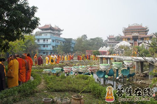 蓝毗尼-蓝毗尼圣园越南佛国寺举行建寺二十二周年庆典