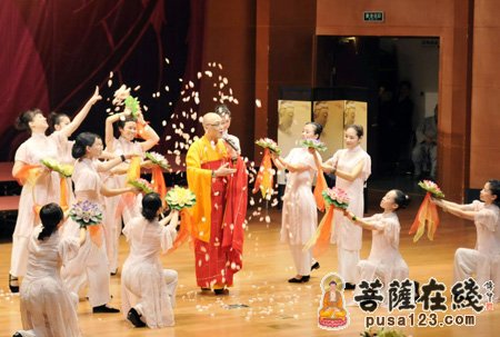 佛教-悟演法师：舞蹈诠释佛教推广佛教梵呗文化艺术