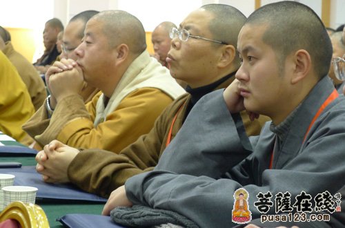 湖北省佛教协会第八次代表大会闭幕 正慈法师当选会长