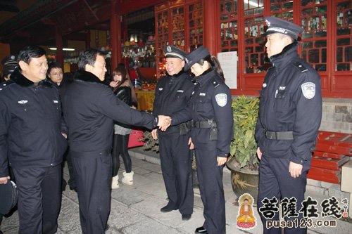 南京副市长、市公安局局长徐锦辉一行视察鸡鸣