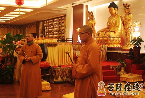 北京龙泉寺举行规范殿堂唱念仪轨活动