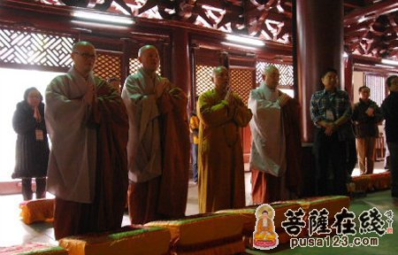 韩国佛教宗团协议会会长慈乘长老一行参访广州光孝寺