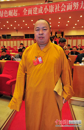 佛教-印顺大和尚出席政协海南六届一次会议开幕式