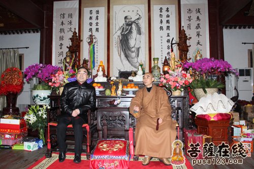 浙江省民宗委主任冯志礼视察宁波天童禅寺