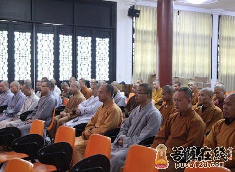 广东南华禅寺曹溪佛学院举行2013年春季开学典礼