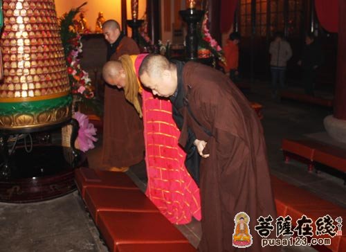 寒山寺-苏州寒山寺举行2013年寺院请执送位仪式