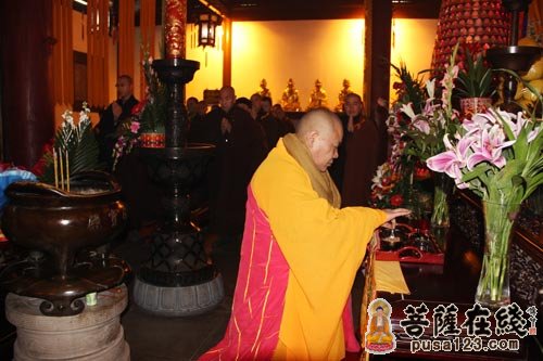寒山寺-苏州寒山寺举行2013年寺院请执送位仪式