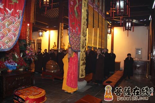寒山寺-苏州寒山寺举行2013年寺院请执送位仪式