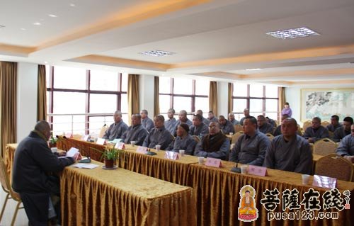 姑苏寒山寺举行圆执会议 秋爽大和尚出席