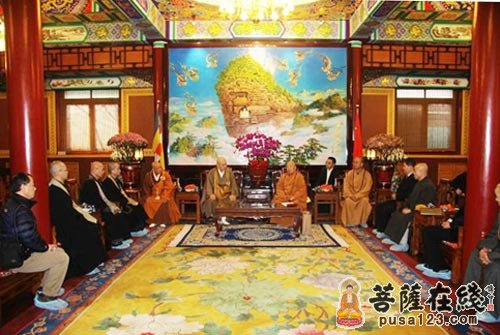 佛教-日中临黄友好协会会长有马赖底长老一行拜访中佛协