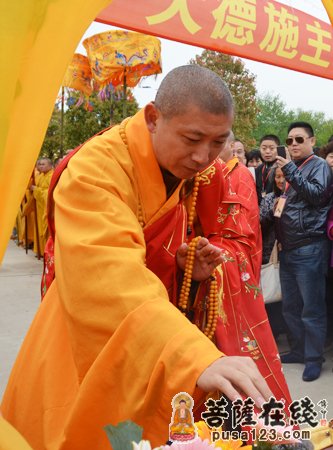佛教-江阴苍山古寺举行玄祥法师晋院暨苍山古寺重建10周年庆典