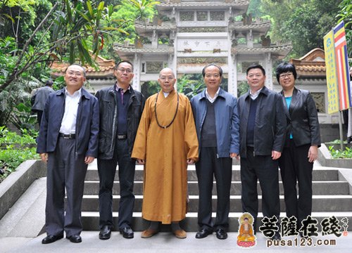 林少春-广东省副省长林少春一行考察韶关南华禅寺