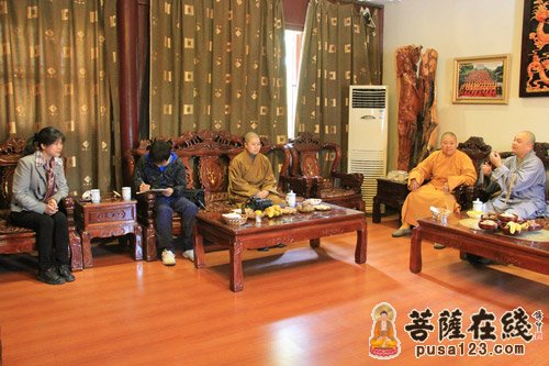 鸡鸣寺-厦门南普陀寺一行参访南京鸡鸣寺