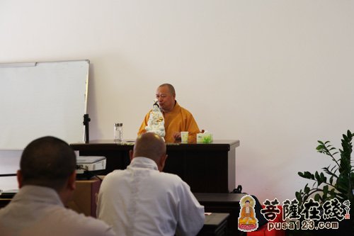 南山寺-三亚南山寺举行课程讲座  印顺大和尚莅临开示