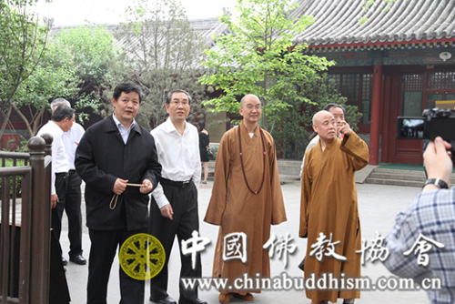 中国佛教协会-全国政协副主席马飚先生一行到中国佛教协会调研