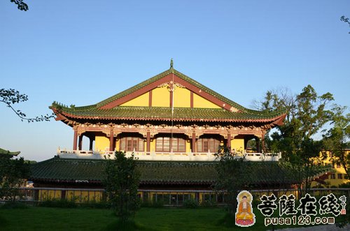 东林寺-庐山东林寺举行一昼夜经行念佛法会