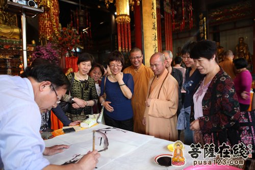 摄影-上海西林禅寺召开“崇恩书画院”成立八周年座谈会