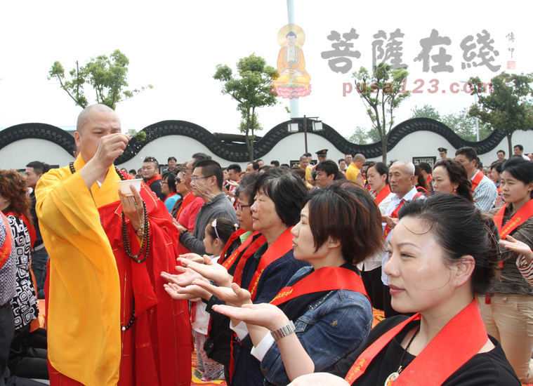 【高清图集】东海观音寺举行筹建七周年暨观音宝塔佛像开光法会