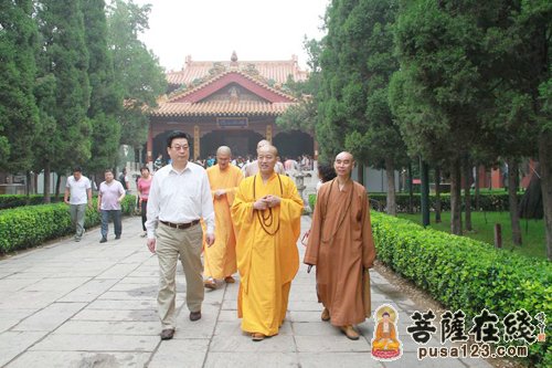 宁波佛教考察团参访河北柏林禅寺