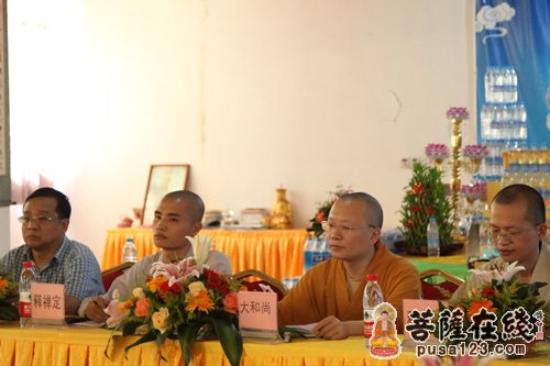 佛教-武汉灵泉寺成功举办健康禅社会化服务研讨会