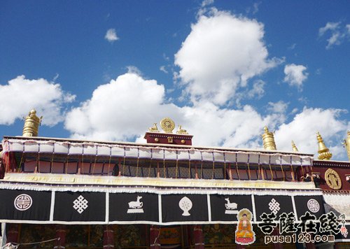 佛教-佛法化戾气抚慰躁动灵魂 信仰平心境成就美好人生
