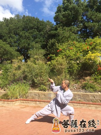 佛教五戒-美国少林文化中心SHAOLIN TEMPLE USA举行三皈五戒