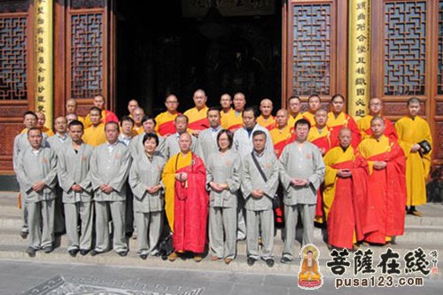 佛教-上海复旦大学一行到西林禅寺参加“一日禅”活动