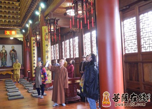 基金-崇恩基金换届后首次工作会议在西林禅寺举行